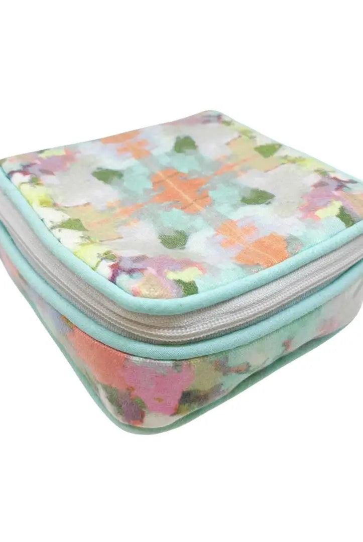 Laura Park Designs Brooks Avenue Jewelry Case - Flirt!